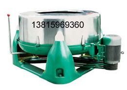 大型脫水機,工業(yè)水洗機,工業(yè)洗滌設(shè)備產(chǎn)品大圖 泰州市通洋洗滌機械公司